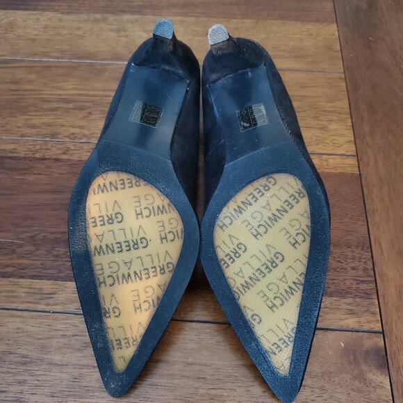 Greenwich Village Black Heels - Picture 5 of 6